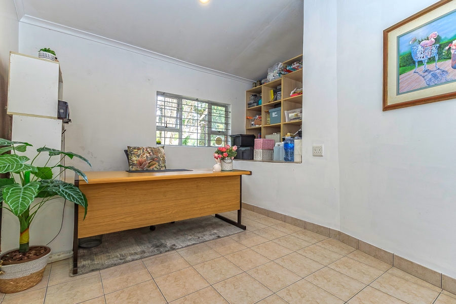 5 Bedroom Property for Sale in Westville Central KwaZulu-Natal