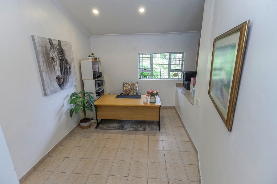 5 Bedroom Property for Sale in Westville Central KwaZulu-Natal