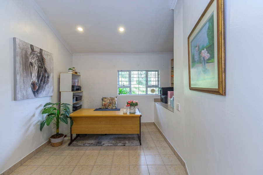 5 Bedroom Property for Sale in Westville Central KwaZulu-Natal