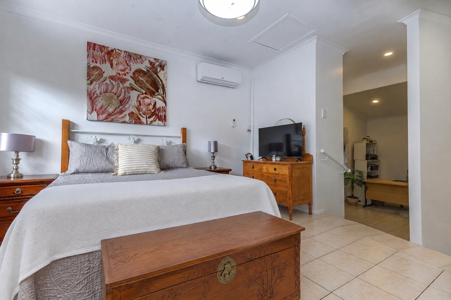 5 Bedroom Property for Sale in Westville Central KwaZulu-Natal