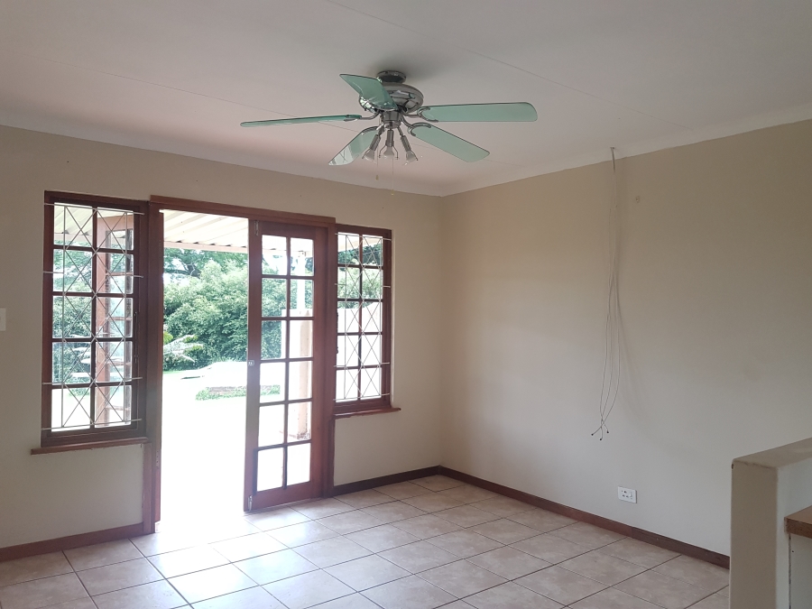 To Let 1 Bedroom Property for Rent in Waterfall KwaZulu-Natal