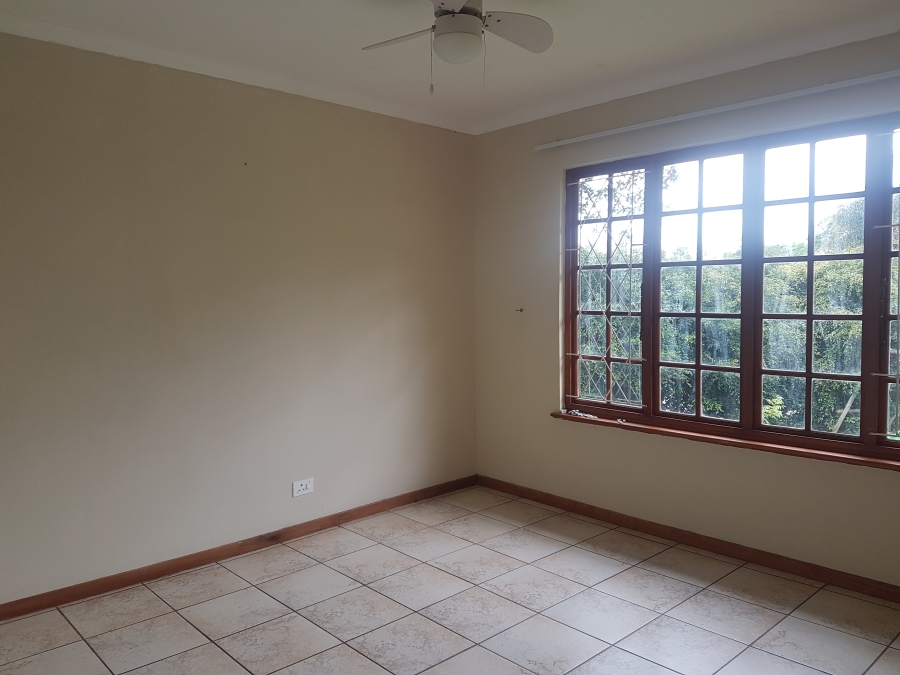 To Let 1 Bedroom Property for Rent in Waterfall KwaZulu-Natal