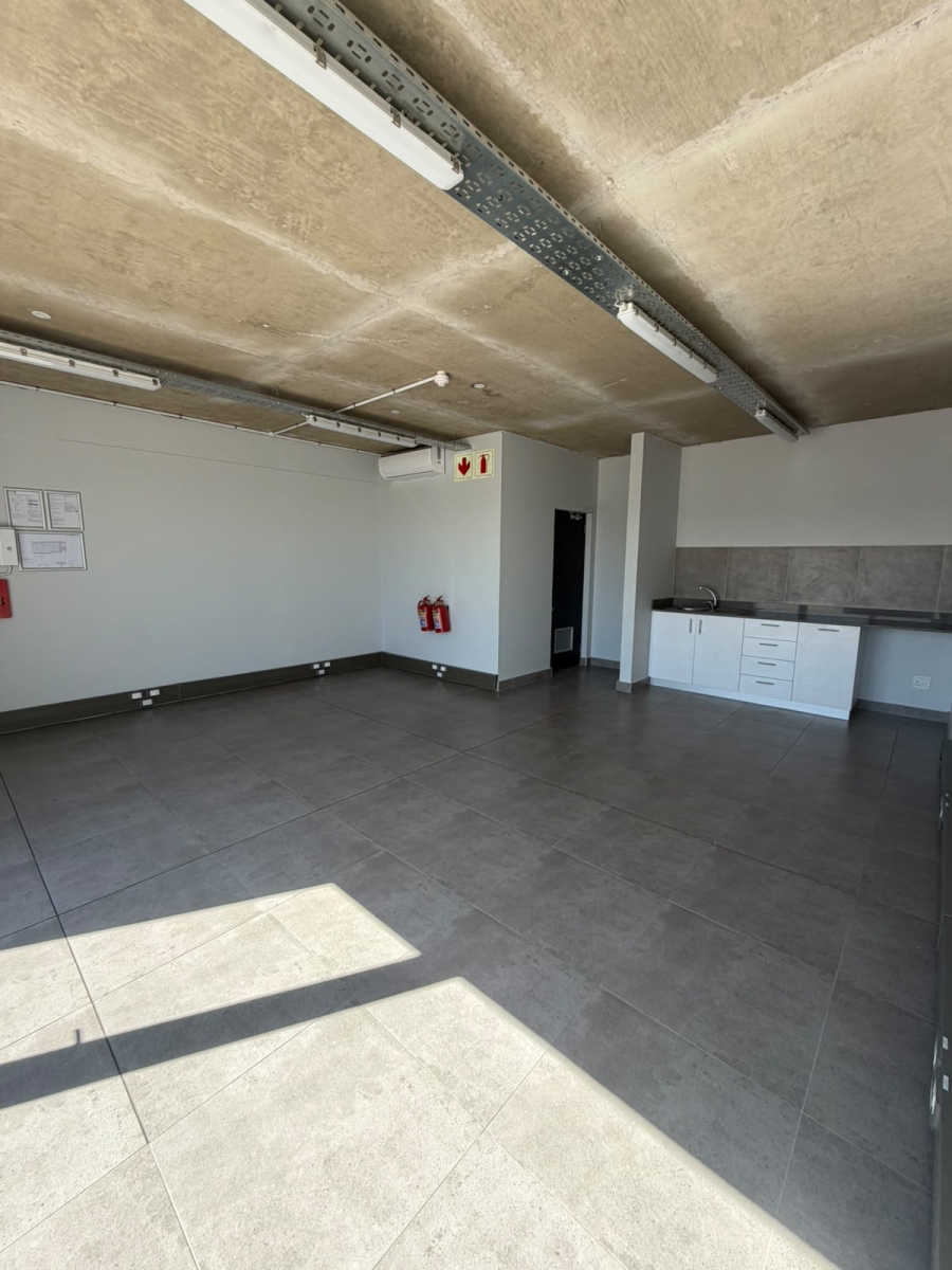 To Let Commercial Property for Rent in Glen Anil KwaZulu-Natal