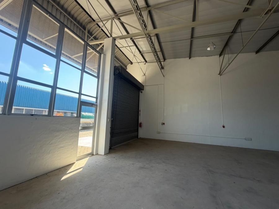 To Let Commercial Property for Rent in Glen Anil KwaZulu-Natal