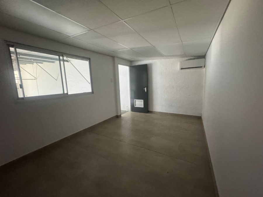 To Let Commercial Property for Rent in Glen Anil KwaZulu-Natal