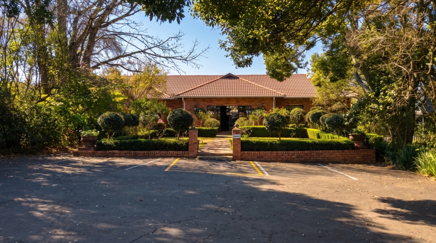 12 Bedroom Property for Sale in Hilton Gardens KwaZulu-Natal