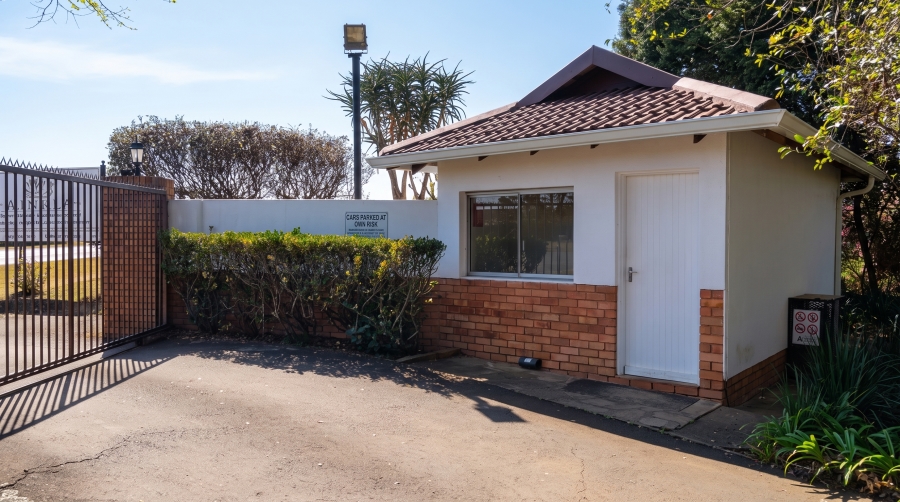 12 Bedroom Property for Sale in Hilton Gardens KwaZulu-Natal