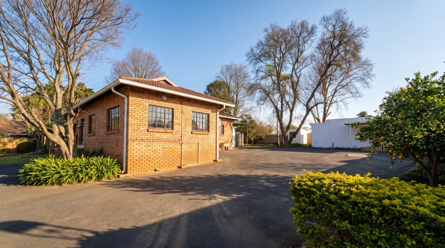 12 Bedroom Property for Sale in Hilton Gardens KwaZulu-Natal