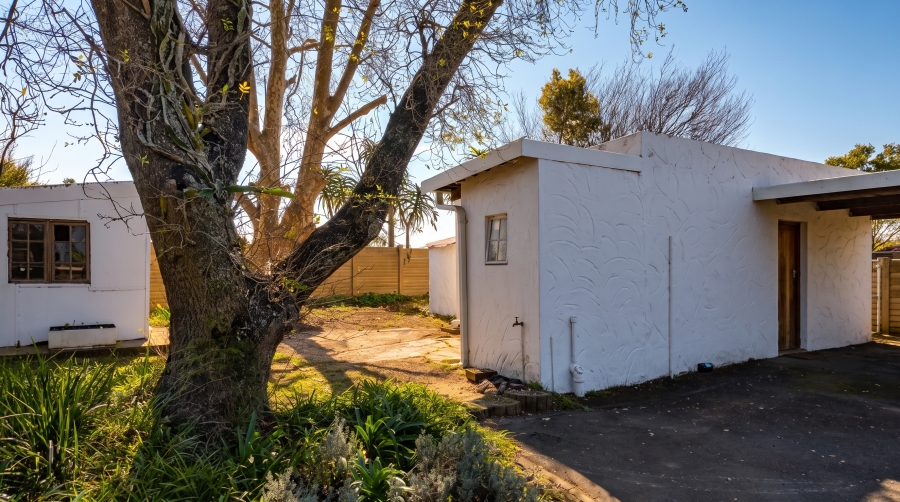 12 Bedroom Property for Sale in Hilton Gardens KwaZulu-Natal