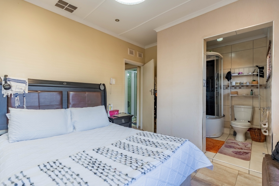 3 Bedroom Property for Sale in Escombe KwaZulu-Natal