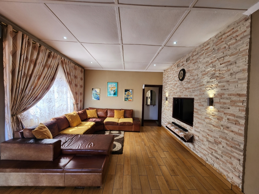 3 Bedroom Property for Sale in Ocean View KwaZulu-Natal