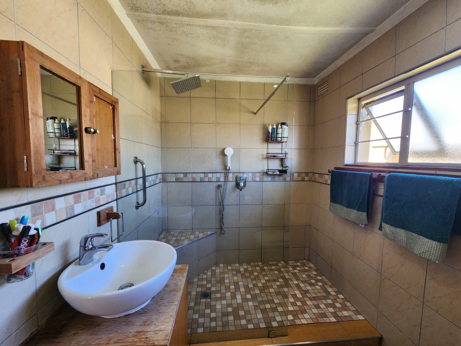 3 Bedroom Property for Sale in Ocean View KwaZulu-Natal