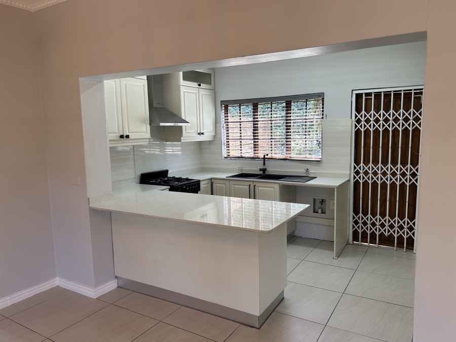 To Let 3 Bedroom Property for Rent in Chase Valley Heights KwaZulu-Natal