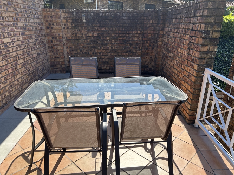 To Let 3 Bedroom Property for Rent in Chase Valley Heights KwaZulu-Natal