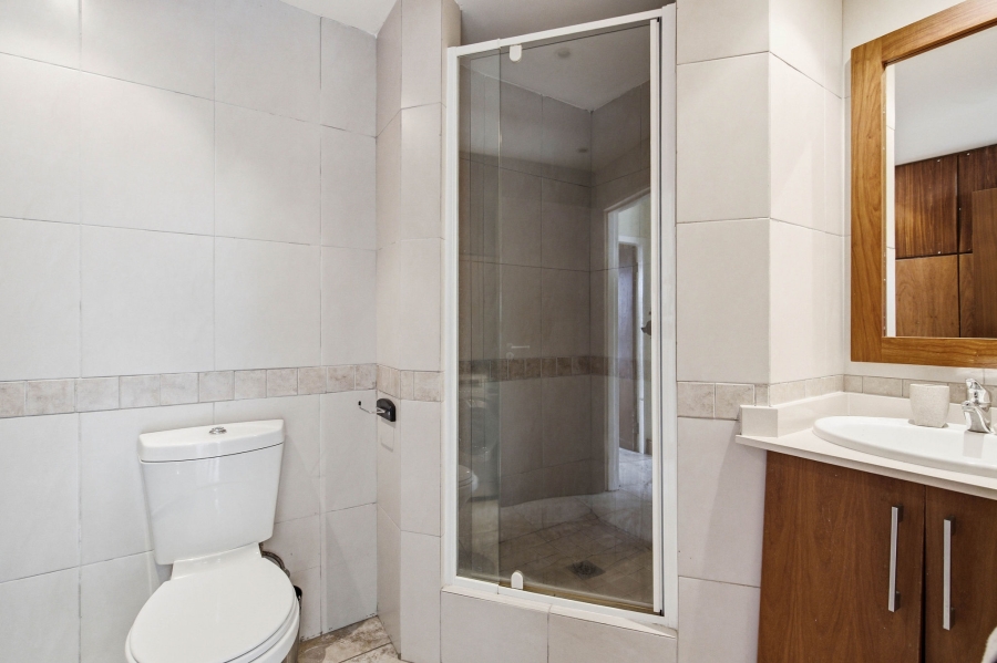 4 Bedroom Property for Sale in Amanzimtoti KwaZulu-Natal