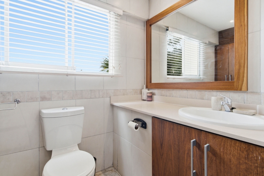 4 Bedroom Property for Sale in Amanzimtoti KwaZulu-Natal