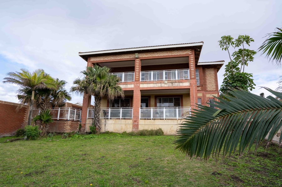 7 Bedroom Property for Sale in Park Rynie KwaZulu-Natal