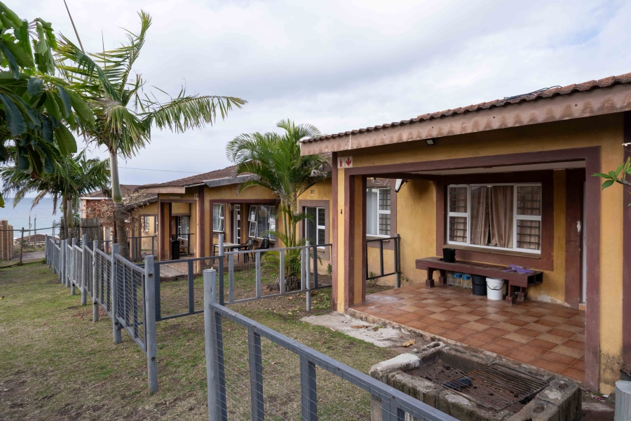 7 Bedroom Property for Sale in Park Rynie KwaZulu-Natal