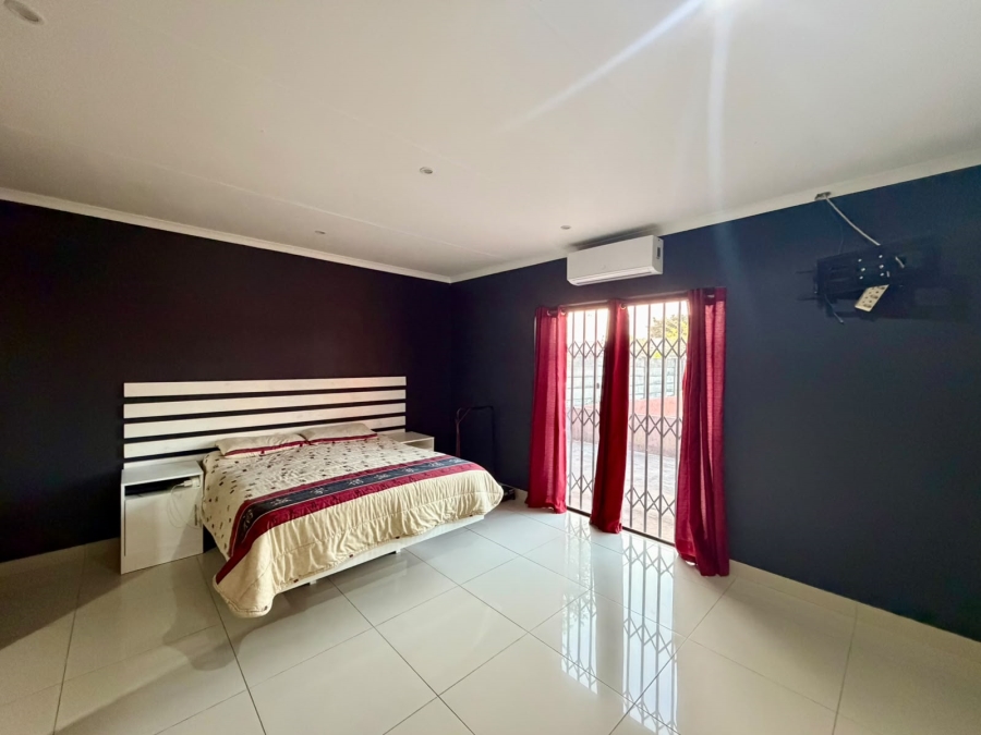 4 Bedroom Property for Sale in Birdswood KwaZulu-Natal