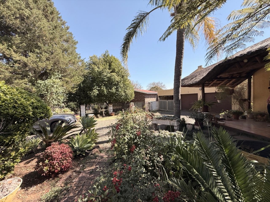 3 Bedroom Property for Sale in Signal Hill KwaZulu-Natal