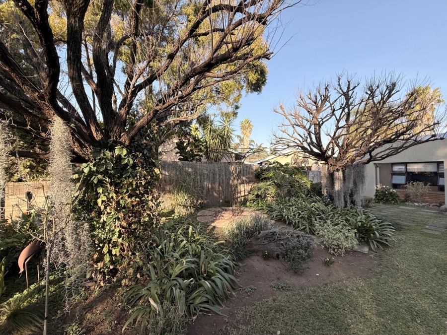 5 Bedroom Property for Sale in Huttenheights KwaZulu-Natal