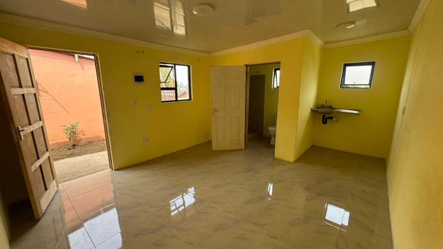 1 Bedroom Property for Sale in Northdale KwaZulu-Natal