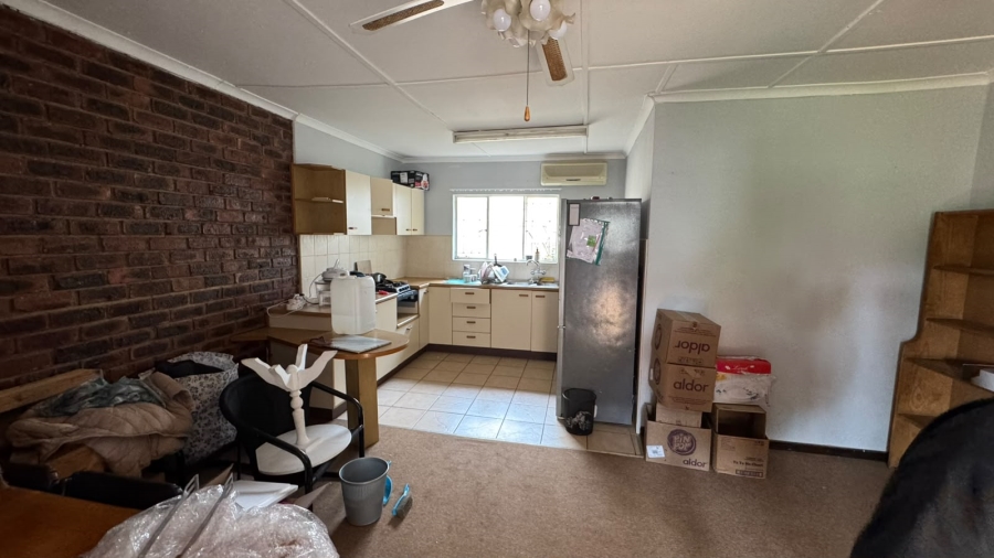 To Let 1 Bedroom Property for Rent in Cleland KwaZulu-Natal