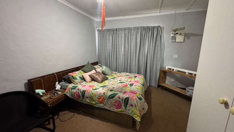 To Let 1 Bedroom Property for Rent in Cleland KwaZulu-Natal