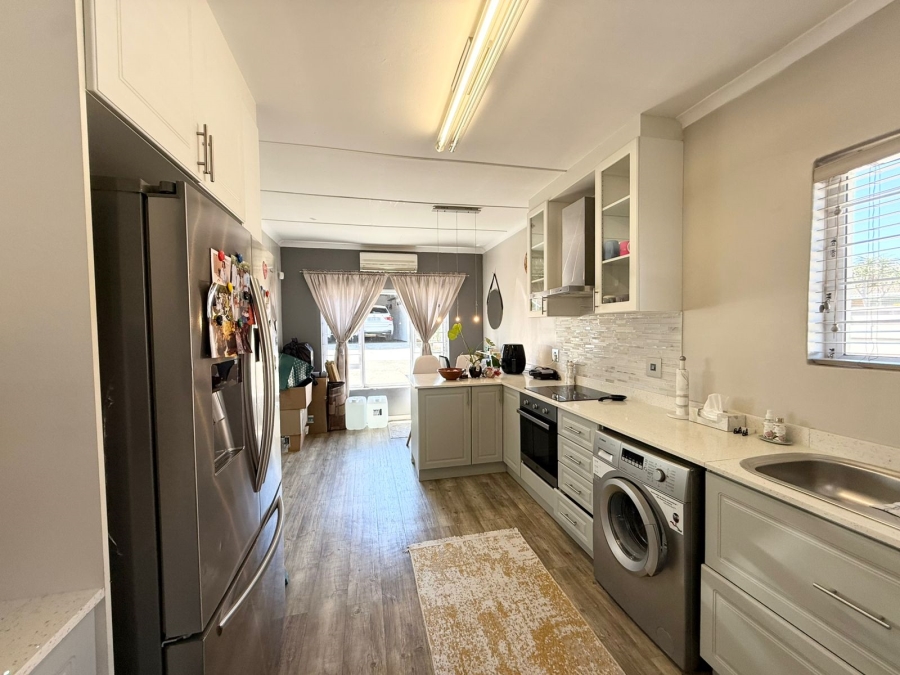 To Let 1 Bedroom Property for Rent in Bellevue KwaZulu-Natal