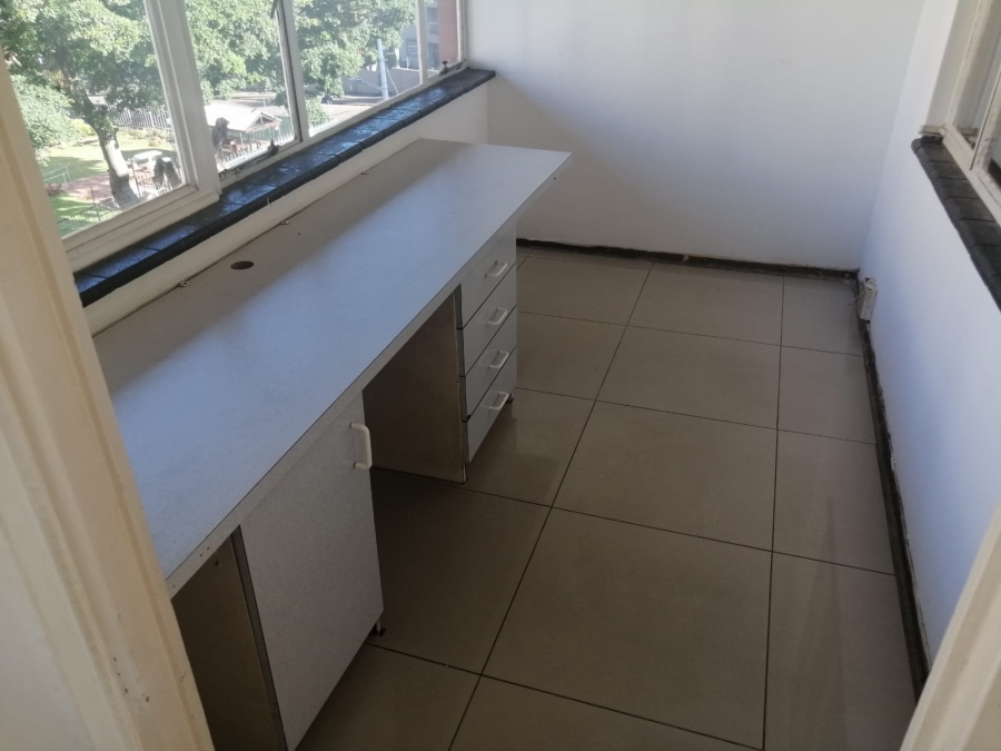 To Let 2 Bedroom Property for Rent in Essenwood KwaZulu-Natal