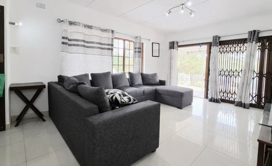 2 Bedroom Property for Sale in Rouken Glen KwaZulu-Natal