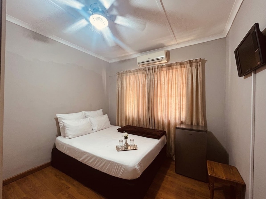 6 Bedroom Property for Sale in Nyala Park KwaZulu-Natal