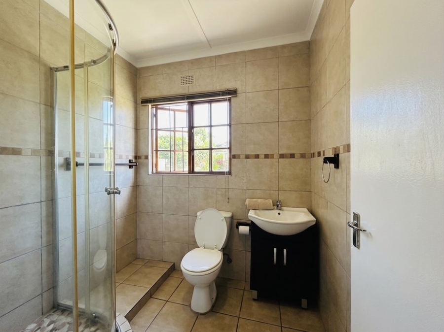 6 Bedroom Property for Sale in Nyala Park KwaZulu-Natal