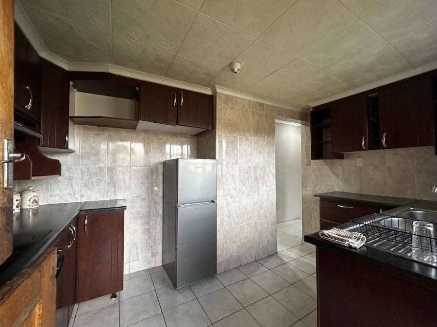 3 Bedroom Property for Sale in Esikhawini KwaZulu-Natal