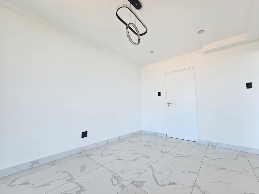 To Let 3 Bedroom Property for Rent in Windermere KwaZulu-Natal
