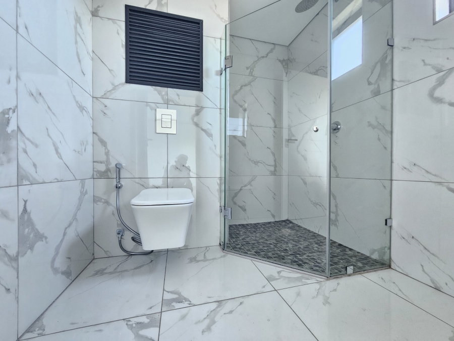 To Let 3 Bedroom Property for Rent in Windermere KwaZulu-Natal