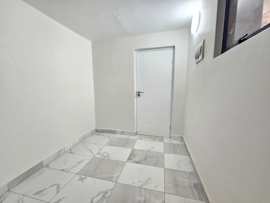 To Let 3 Bedroom Property for Rent in Windermere KwaZulu-Natal