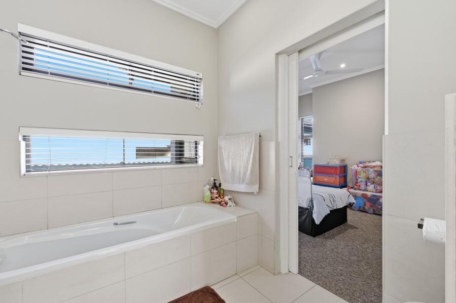 3 Bedroom Property for Sale in Brettenwood Coastal Estate KwaZulu-Natal
