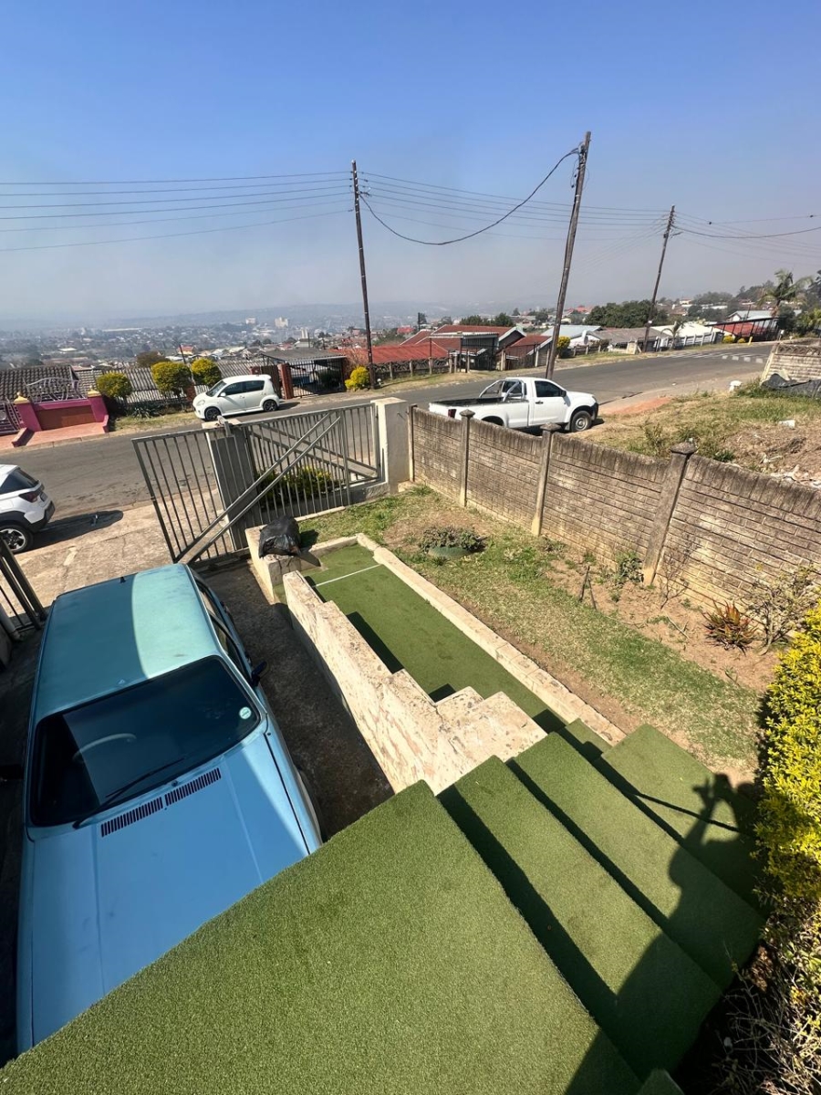 To Let 2 Bedroom Property for Rent in Woodlands KwaZulu-Natal