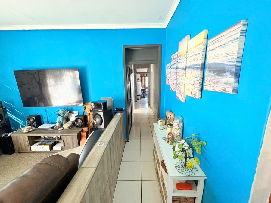 4 Bedroom Property for Sale in Amajuba Park KwaZulu-Natal