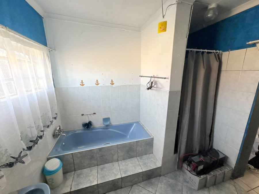 4 Bedroom Property for Sale in Amajuba Park KwaZulu-Natal