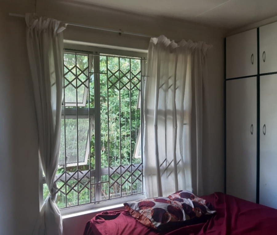 To Let 2 Bedroom Property for Rent in Montclair KwaZulu-Natal
