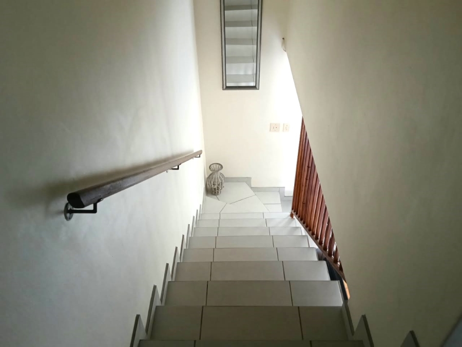 To Let 2 Bedroom Property for Rent in Meer En See KwaZulu-Natal