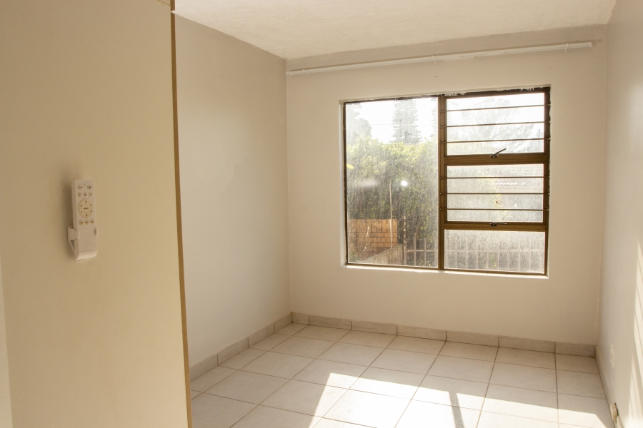To Let 3 Bedroom Property for Rent in Amanzimtoti KwaZulu-Natal