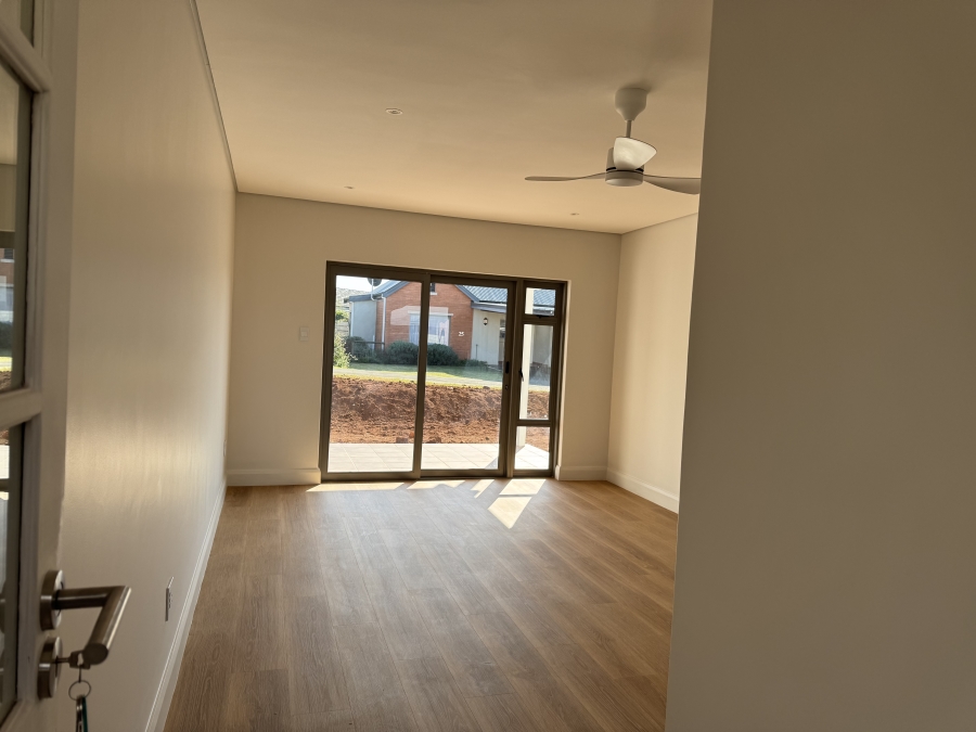 1 Bedroom Property for Sale in St Johns Village KwaZulu-Natal