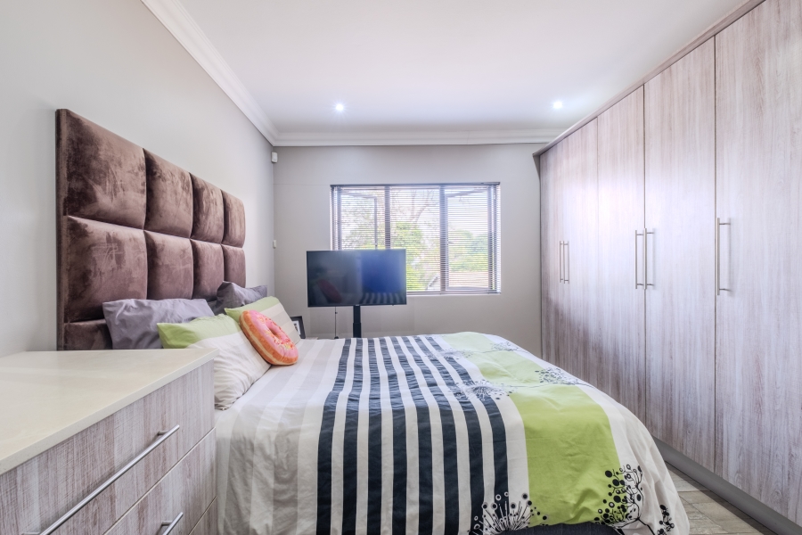 To Let 2 Bedroom Property for Rent in Park Hill KwaZulu-Natal