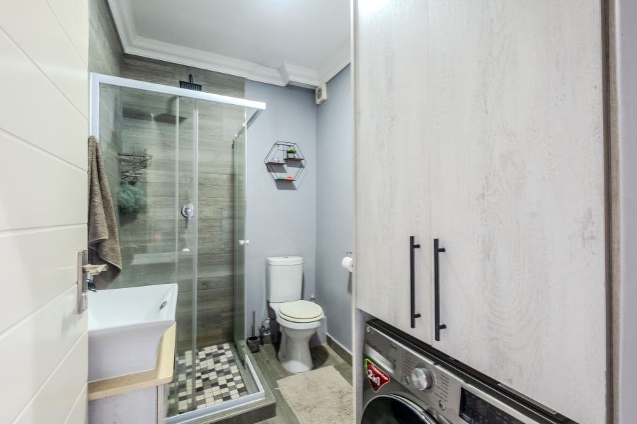 To Let 2 Bedroom Property for Rent in Park Hill KwaZulu-Natal
