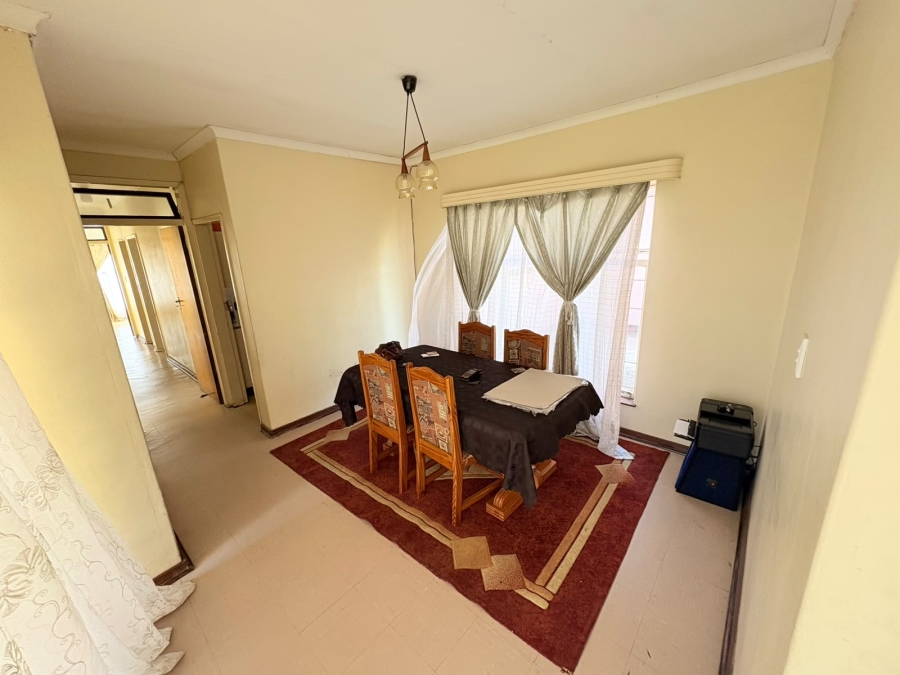 4 Bedroom Property for Sale in Amajuba Park KwaZulu-Natal