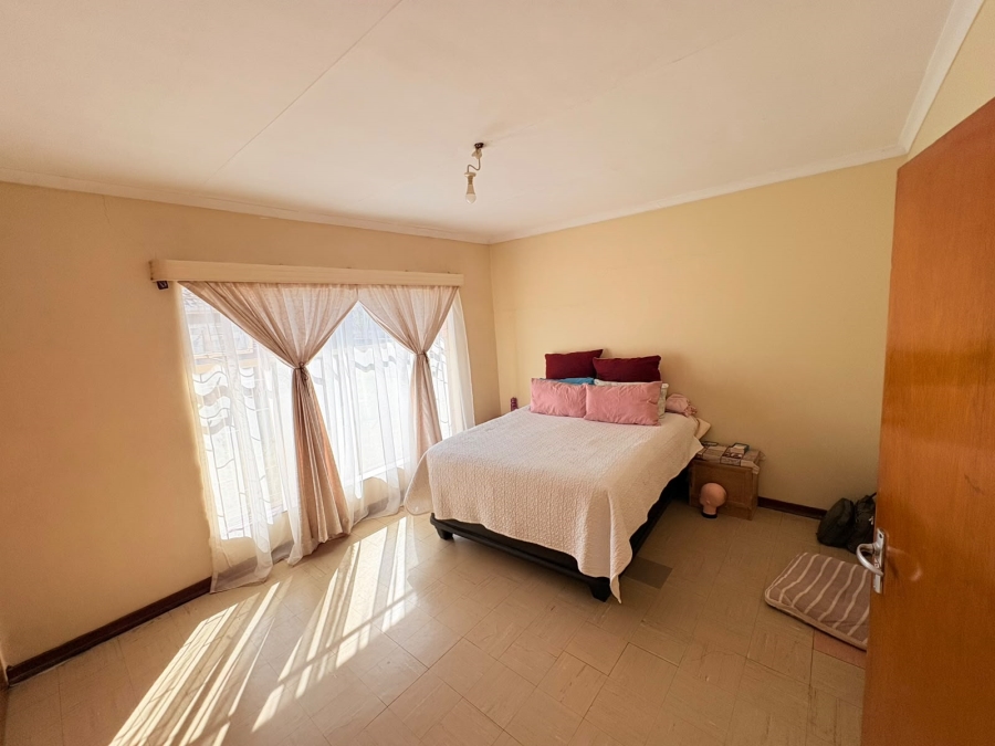 4 Bedroom Property for Sale in Amajuba Park KwaZulu-Natal