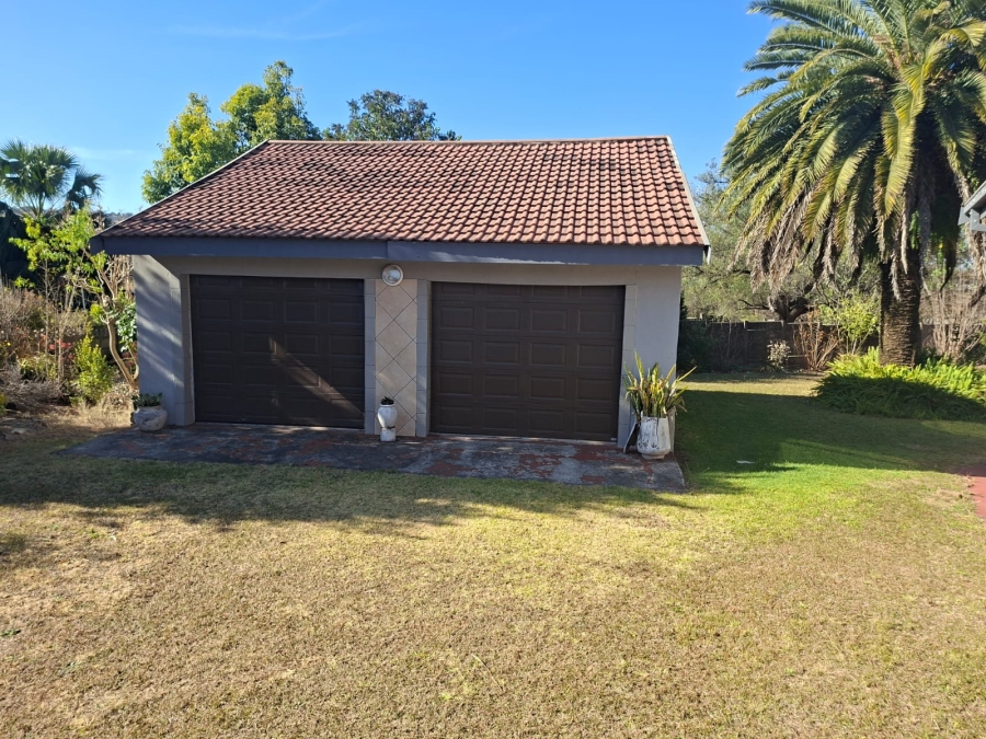 4 Bedroom Property for Sale in Pioneer Park KwaZulu-Natal